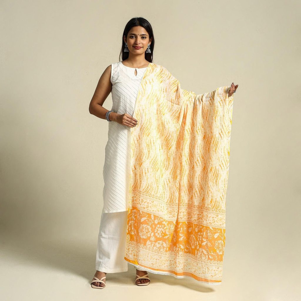 Dupattas and scarves